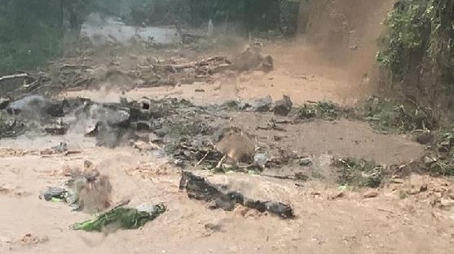 Sel ve toprak kayması can aldı: 36 kişi öldü! 
